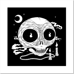 Ritual Skull b/w Posters and Art